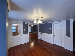 353 Prospect Ave in Hartland, WI - Building Photo - Building Photo