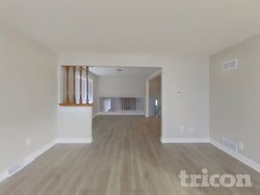 11050 Parkside Ave in Chicago Ridge, IL - Building Photo - Building Photo