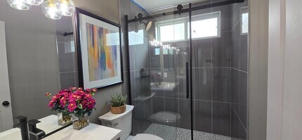 6852 Westchester Way in Citrus Heights, CA - Building Photo - Building Photo