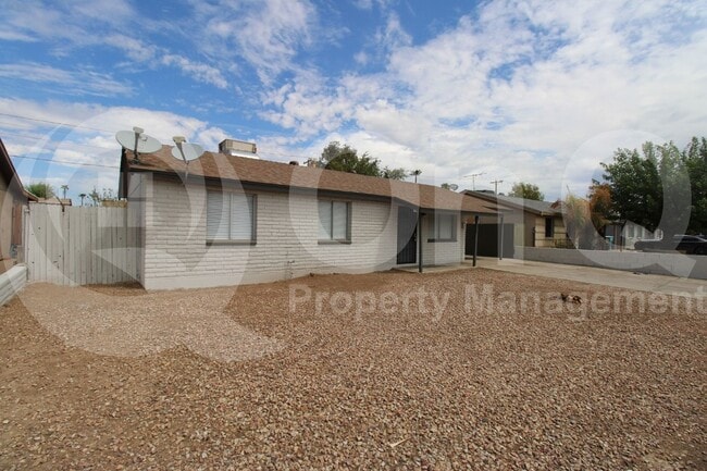 property at 8128 W Earll Dr