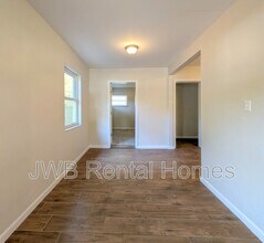 3228 Myra St in Jacksonville, FL - Building Photo - Building Photo