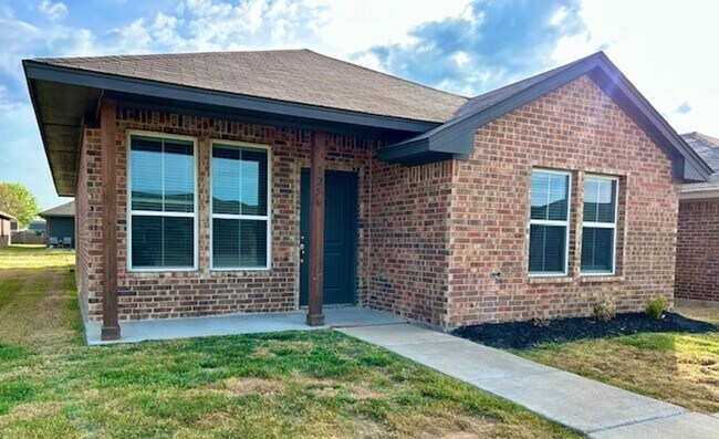 1256 Trailside Dr in Burleson, TX - Building Photo - Building Photo
