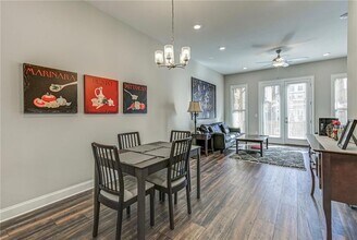 4321 Parkside Pl in Atlanta, GA - Building Photo - Building Photo