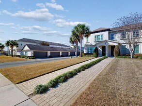 7249 Shadeview Alley in Windermere, FL - Building Photo - Building Photo