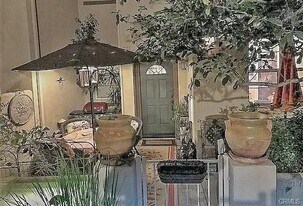 28317 Socorro St in Murrieta, CA - Building Photo