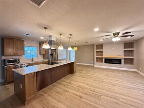 1041 Manchester Cir in Winter Park, FL - Building Photo - Building Photo