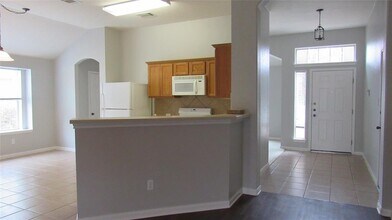 1510 Ridgewood Dr in Leander, TX - Foto de edificio - Building Photo