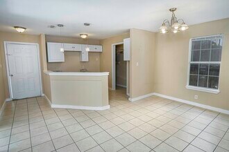 717 N Colorado St in San Antonio, TX - Building Photo - Building Photo