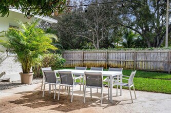 5301 N Flagler Dr in West Palm Beach, FL - Building Photo - Building Photo