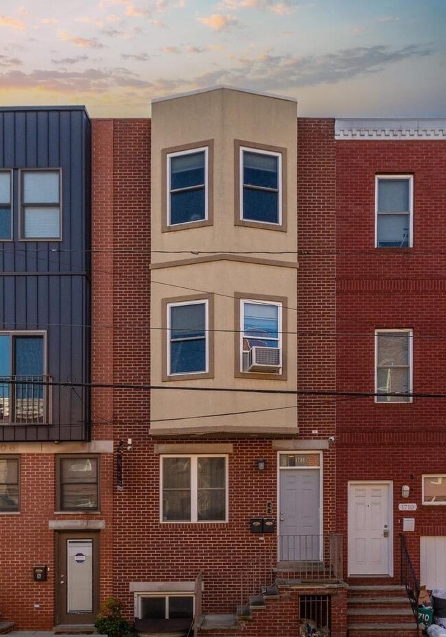1708 Fontain St, Unit B in Philadelphia, PA - Building Photo - Building Photo