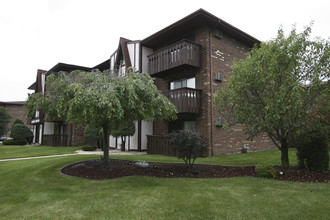 5650 Independence Ave in Oak Forest, IL - Building Photo - Building Photo