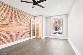 263 S Robinson St in Baltimore, MD - Building Photo - Building Photo