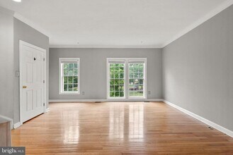 3846 Sugarloaf Pkwy in Frederick, MD - Building Photo - Building Photo