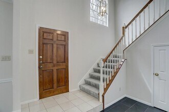 2102 Gemini St in Houston, TX - Building Photo - Building Photo