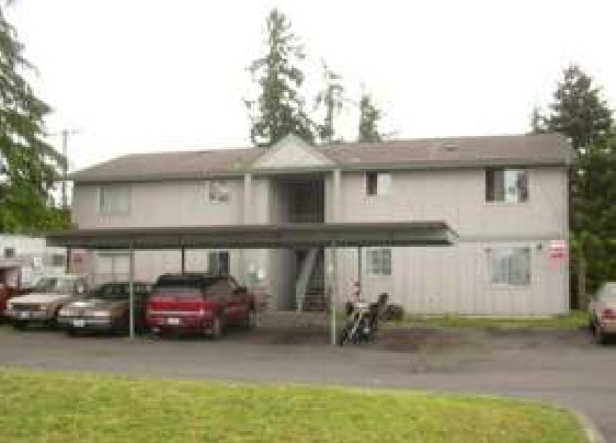 1020 76th Street Ct E in Tacoma, WA - Building Photo