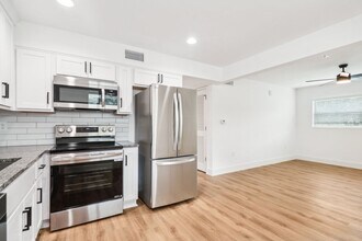 1823 Danese Ct in Jacksonville, FL - Building Photo - Building Photo