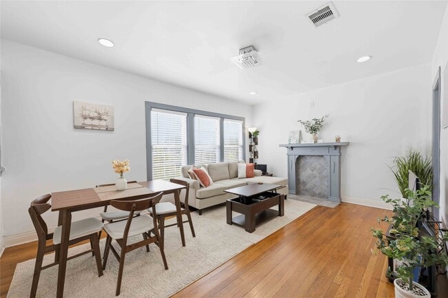 property at 1546 Lombardy St