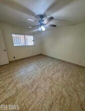 8110 N 31st Dr in Phoenix, AZ - Building Photo - Building Photo