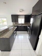 10331 SW 20th Ter in Miami, FL - Building Photo - Building Photo