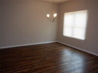 1522 Iris Walk photo'