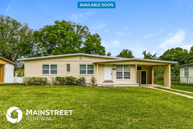 property at 6533 Burgundy Rd S