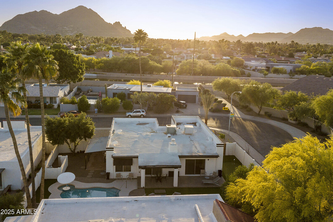 5613 N 76th Pl in Scottsdale, AZ - Building Photo