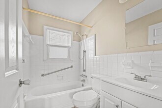 2158 Champaign Rd in Lincoln Park, MI - Building Photo - Building Photo