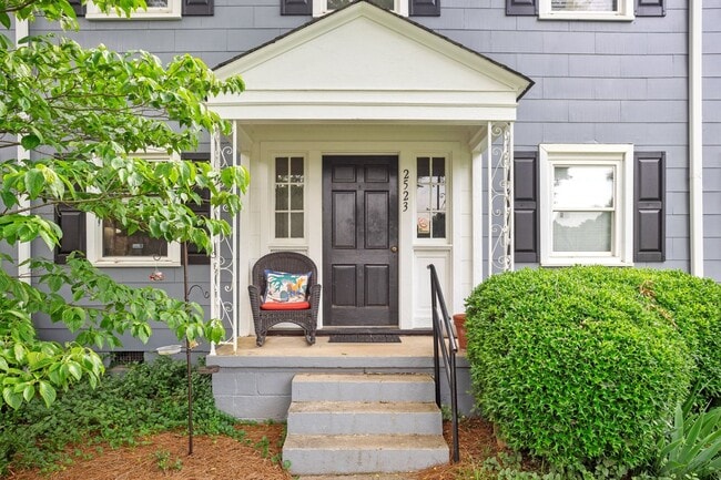 property at 2523 Miller Park Cir