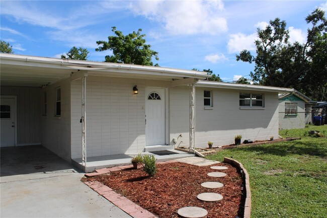 property at 7218 E Chelsea St