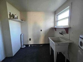 3101 Sumner Ave in Hoquiam, WA - Building Photo - Building Photo