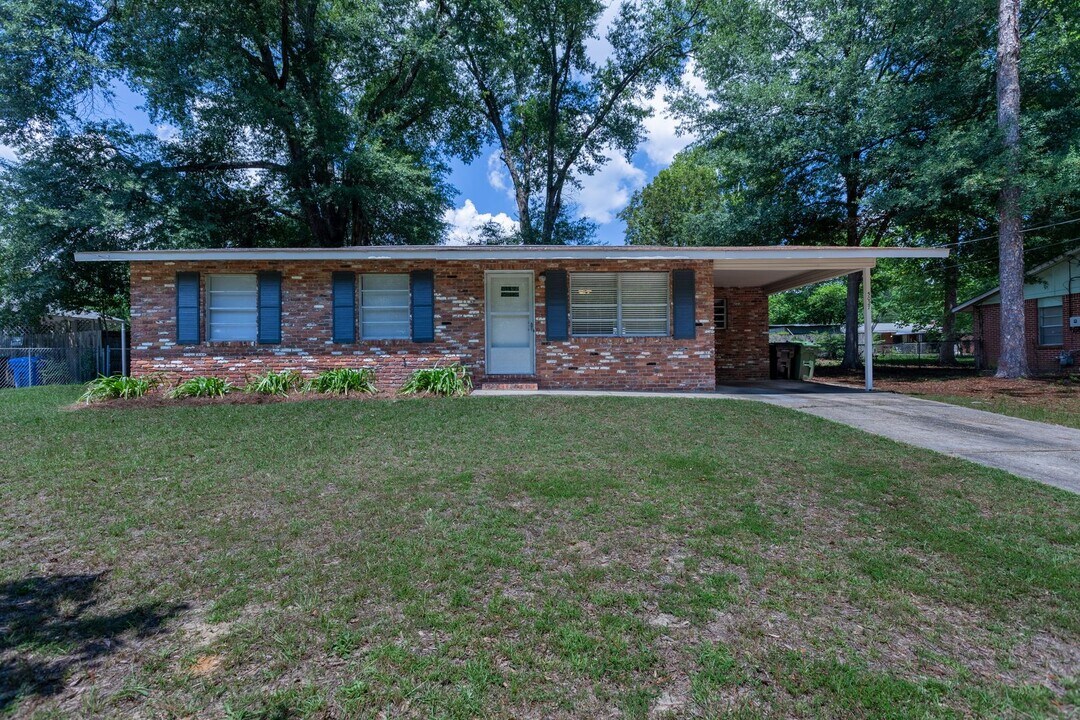5027 Delray Dr in Columbus, GA - Building Photo