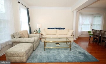 43 Lockwood Dr in Princeton, NJ - Building Photo - Building Photo