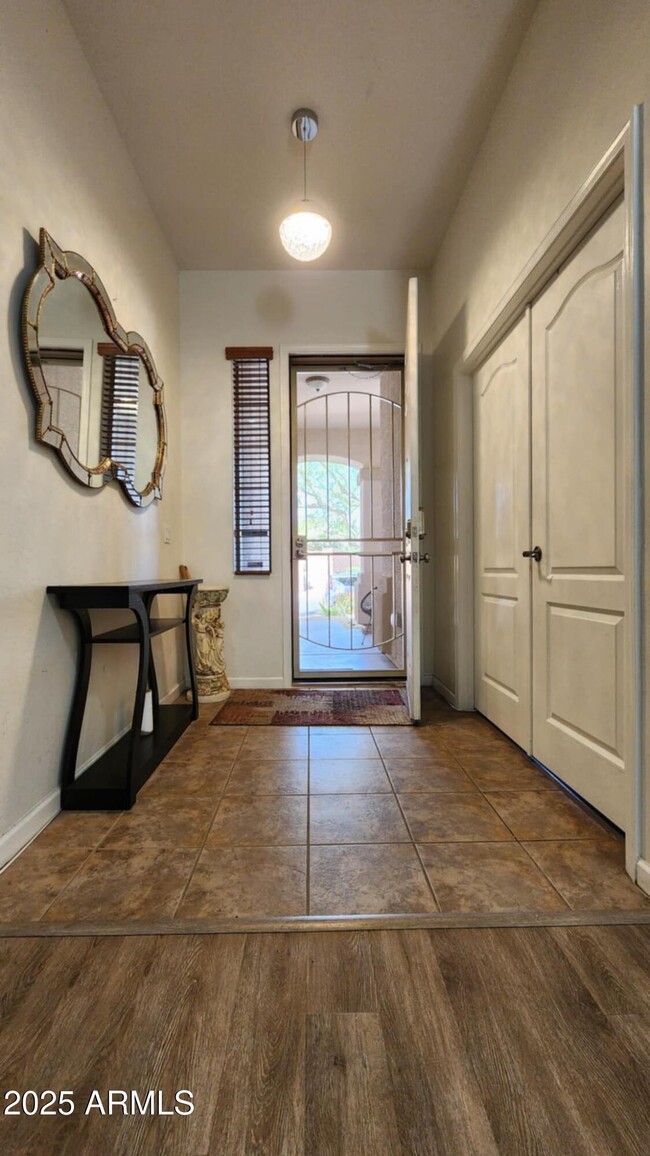 21627 N Davis Way in Maricopa, AZ - Building Photo - Building Photo