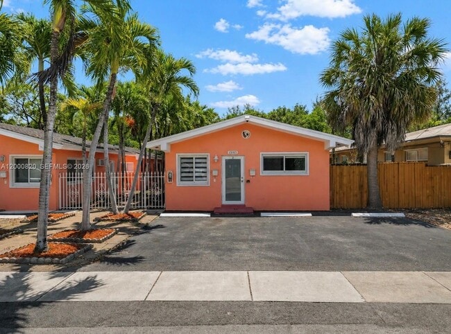 13185 Emerald Dr