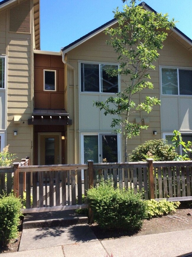 property at 117 Sky Ridge Rd NW