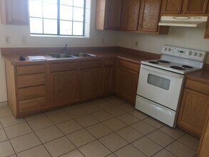 1141 Calle Carmelita in Rio Rico, AZ - Building Photo - Building Photo