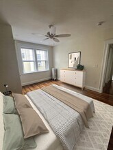 13 Ellery St, Unit 6 in Cambridge, MA - Foto de edificio - Building Photo