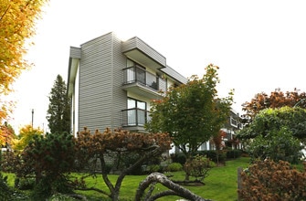 The Daniel in Burnaby, BC - Building Photo - Building Photo