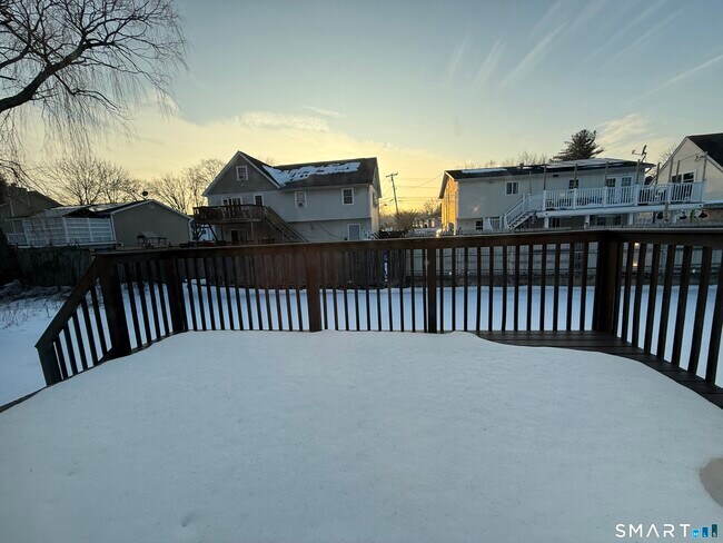 40 Marlin Dr in Norwalk, CT - Building Photo - Building Photo