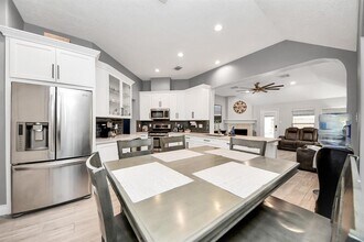 2015 Dawn Crest Ct in League City, TX - Building Photo - Building Photo
