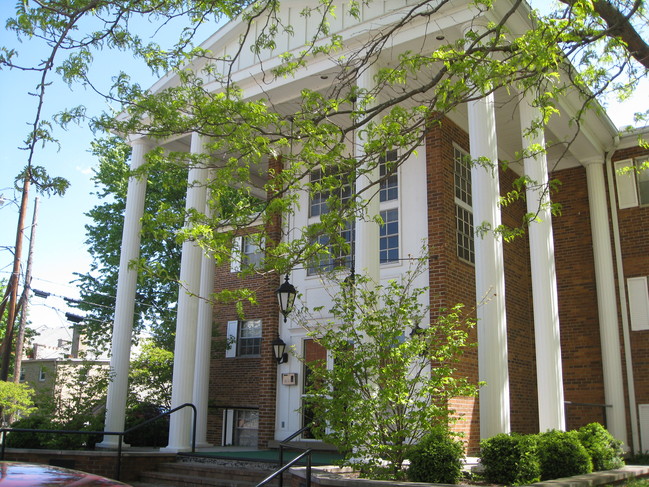 Colony House in Delaware, OH - Foto de edificio - Building Photo