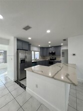 9220 SW 54th St in Cooper City, FL - Building Photo - Building Photo