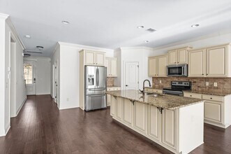 2212 Clare Park Dr in Franklin, TN - Foto de edificio - Building Photo