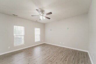 5049 Prosperity Ridge Rd in Charlotte, NC - Building Photo - Building Photo