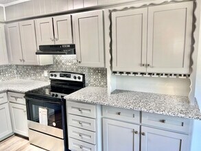 5512 12th St in Lubbock, TX - Building Photo - Building Photo