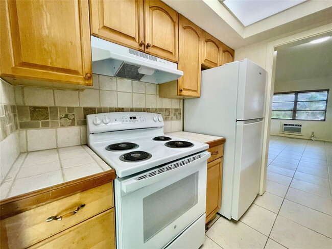 property at 1350 E Sample Rd