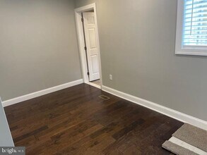 213 Maple St in Conshohocken, PA - Building Photo - Building Photo