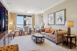 690 Market St in San Francisco, CA - Building Photo