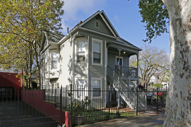 1808 D St in Sacramento, CA - Foto de edificio - Building Photo