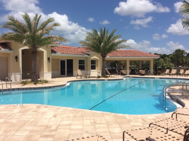 property at 205 Navigation Cir